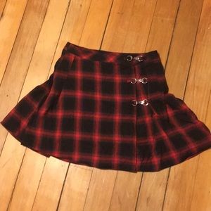 Short UNIF Plaid Skirt